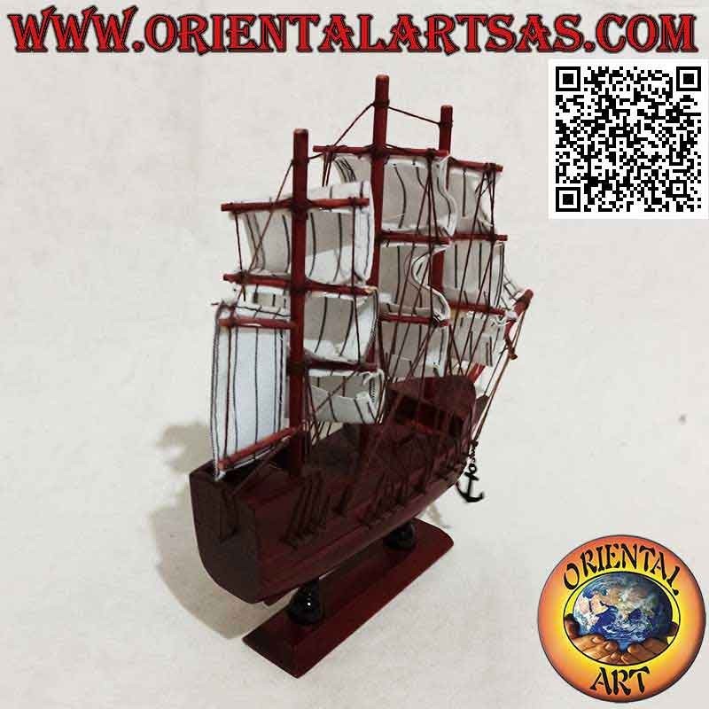 Maqueta del velero de madera "USS Constitution"