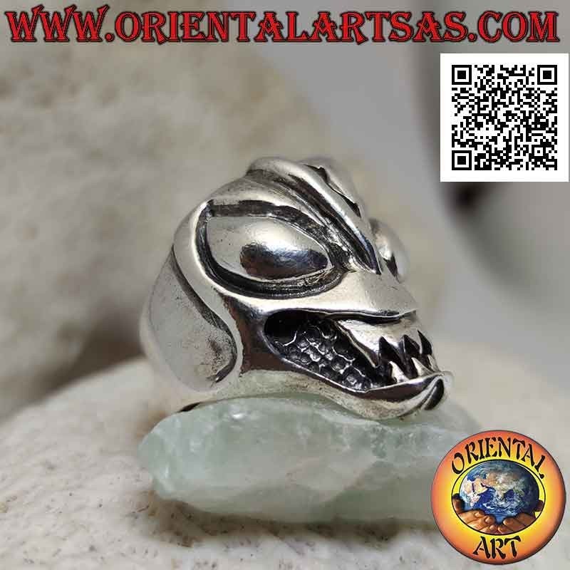 Bague en argent, le crâne d'alien maléfique