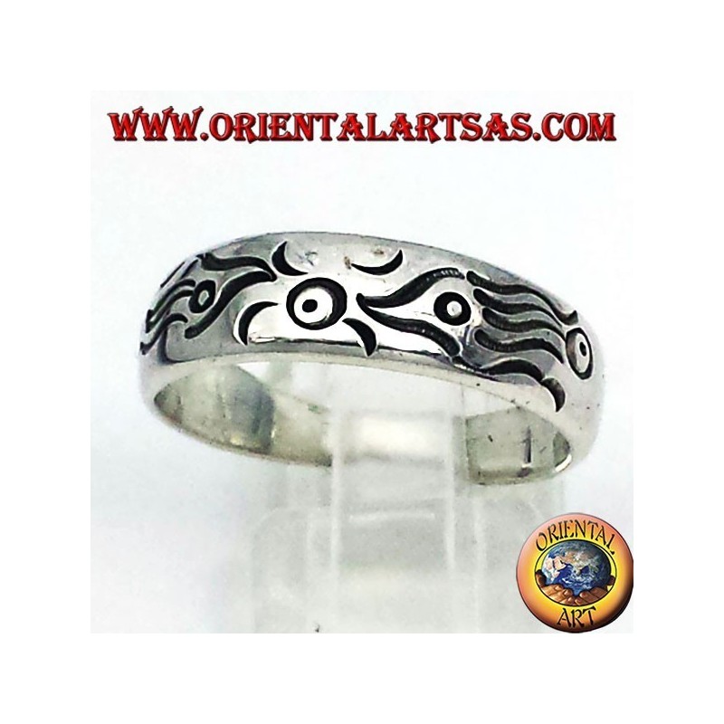 Ring in silver carved end, Maori fish