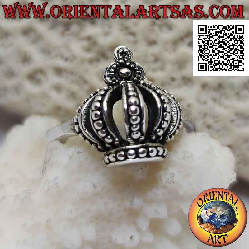 Anello in argento con mezza corona reale bombata
