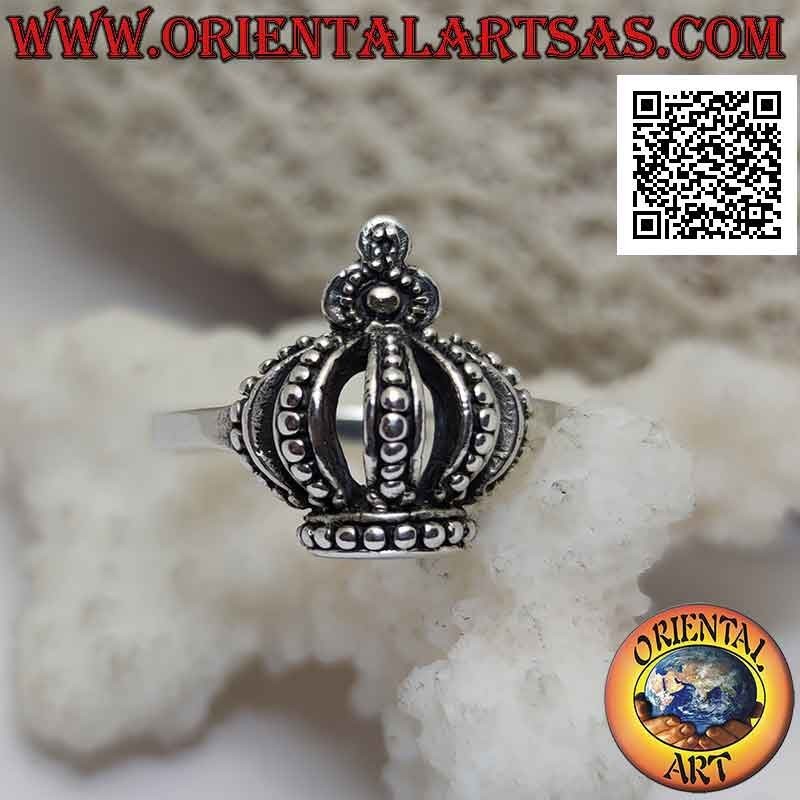 Anello in argento con mezza corona reale bombata