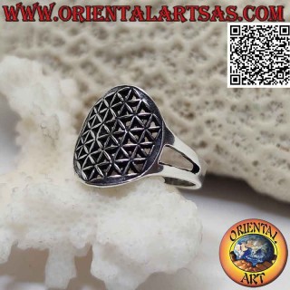 Bague en argent lisse avec fleur de vie ajourée attachée à deux