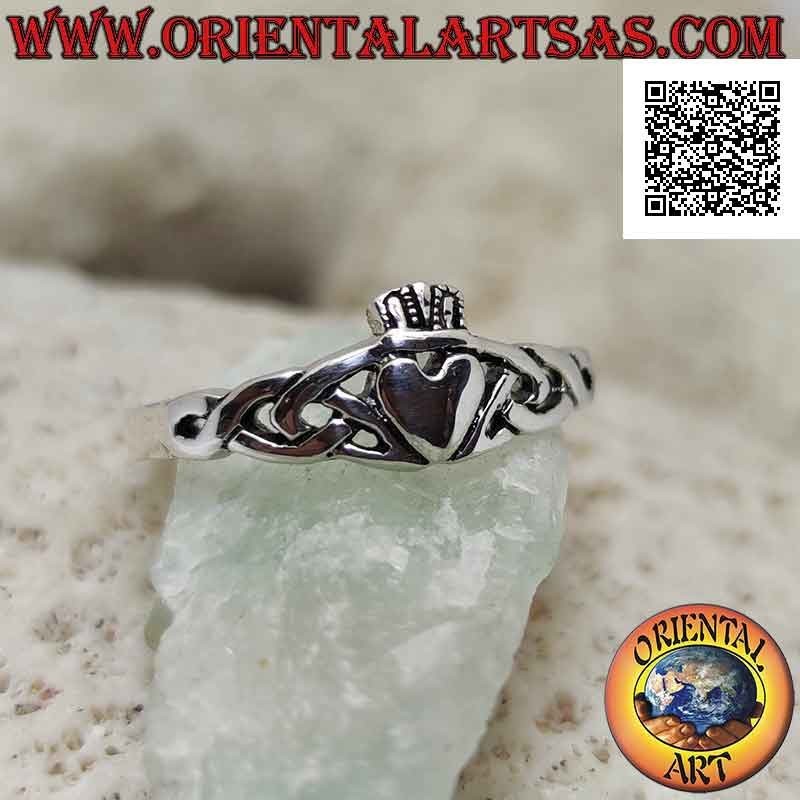Bague en argent irlandais Claddagh (Love loyauté et amitié) et noeud celtique (petit)