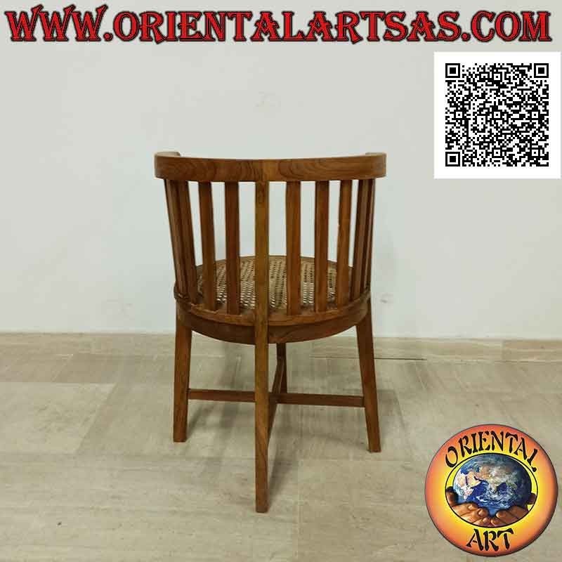 Round armchair with semicircular backrest in teak wood slats and seat in Viennese straw