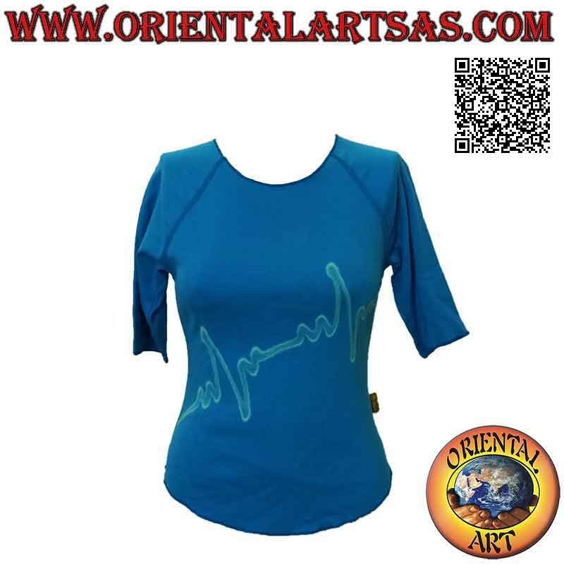 Maglia free size con collo a taglio vivo, maniche corte e fantasia (azzurro)