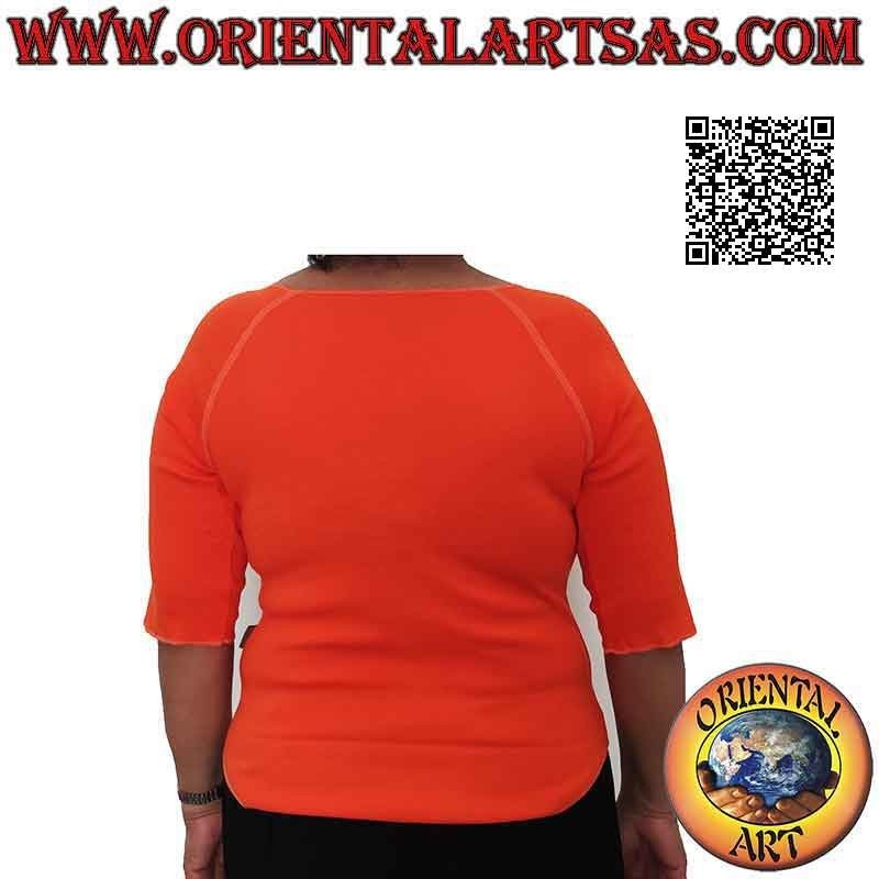 Free size sweater with raw cut collar, short sleeves and pattern (orange)