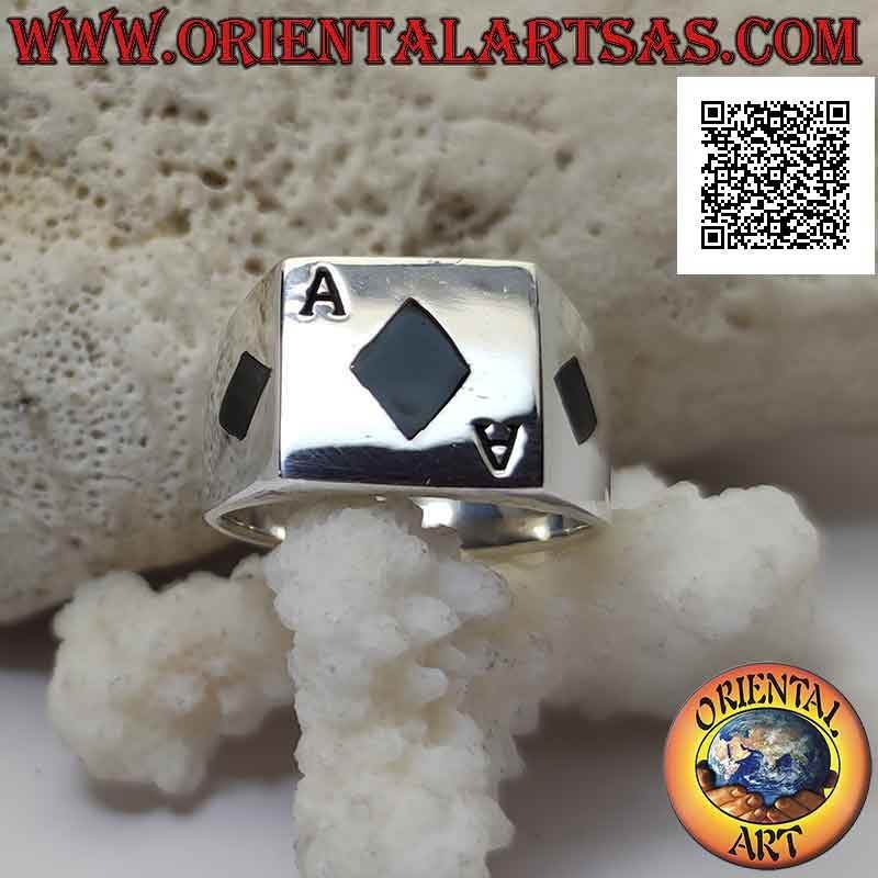 Bague carrée lisse en argent avec as de diamants onyx au ras du bord central et sur les côtés