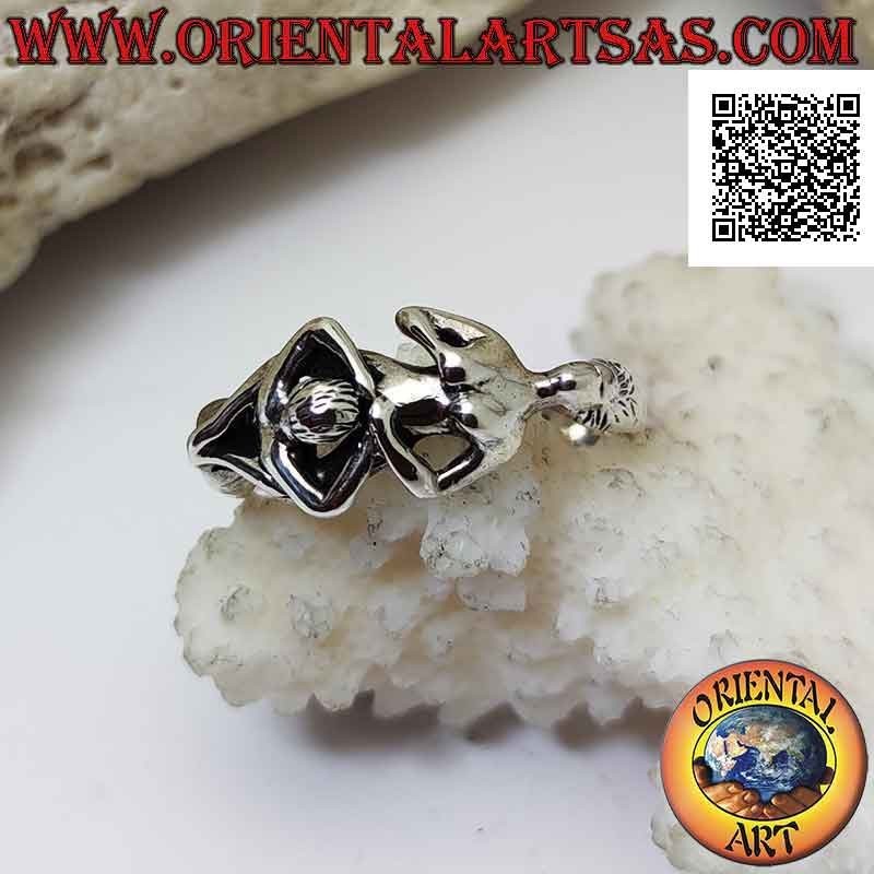 Bague en argent érotique Kamasutra, la position du cunnilingus ou du cunnilingus