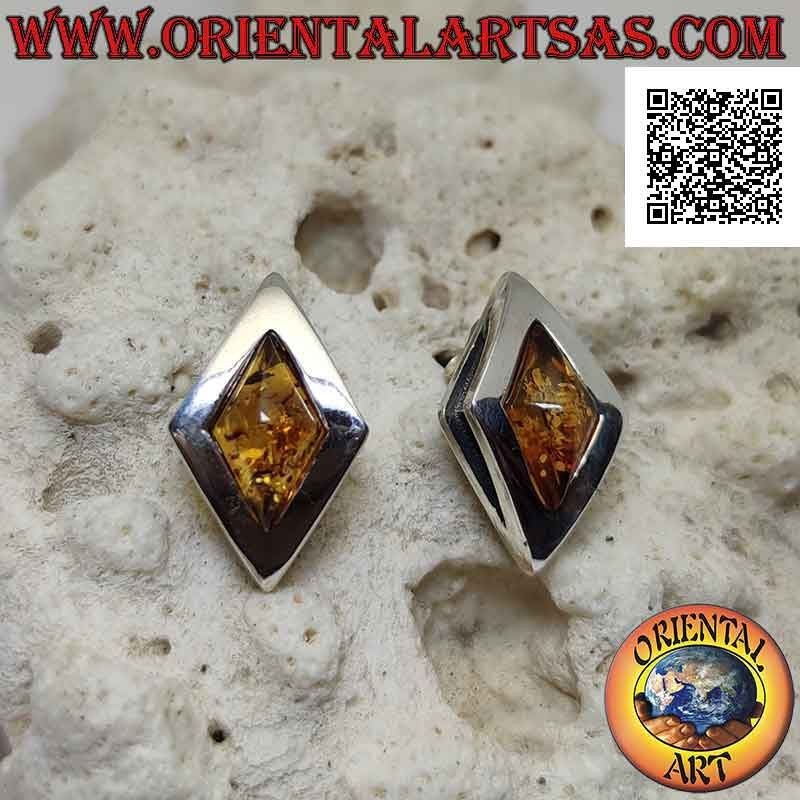 Boucles d'oreilles lobe en argent avec cabochon ambre rhomboïde allongé entouré d'un bord lisse épais