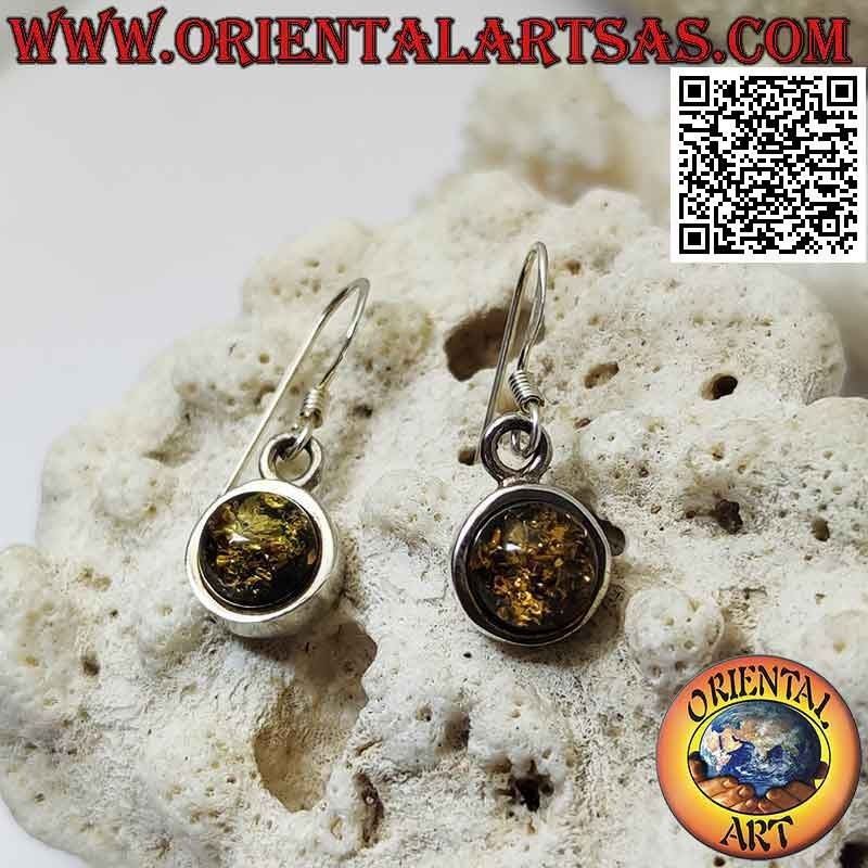 Boucles d'oreilles en argent lisse avec cabochon vert rond ambre