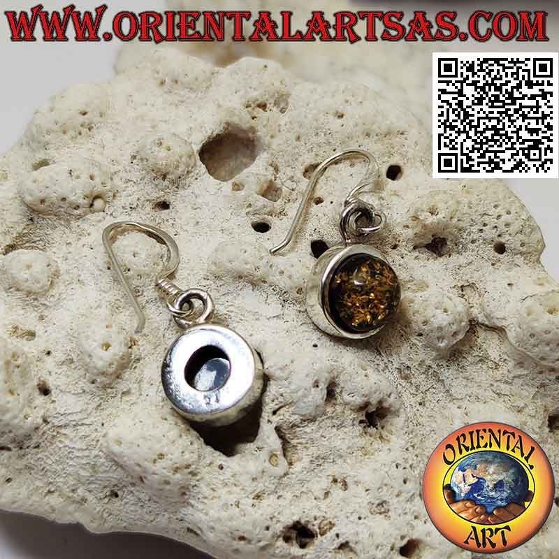 Pendientes de plata lisa con palanca con cabujón verde ámbar redondo
