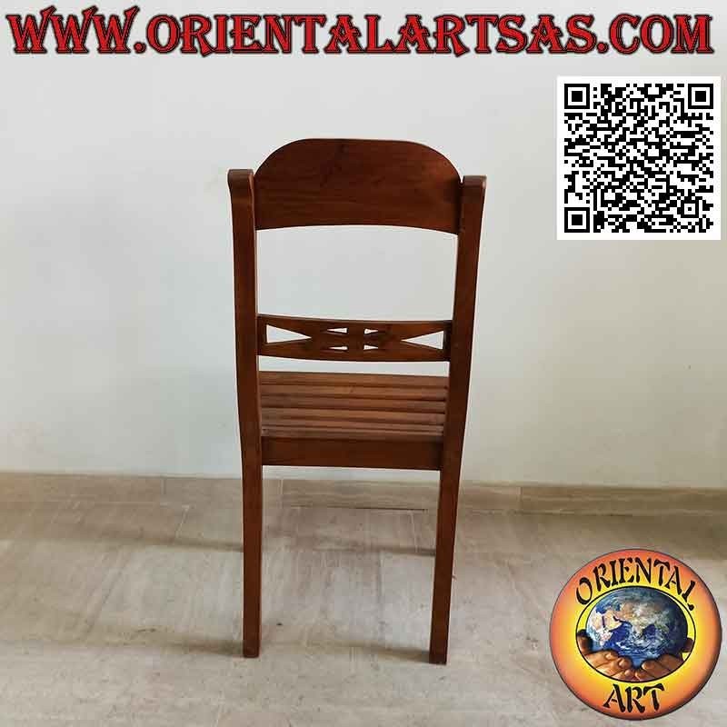 Raffles style chair with curved back and slatted bottom, in teak wood