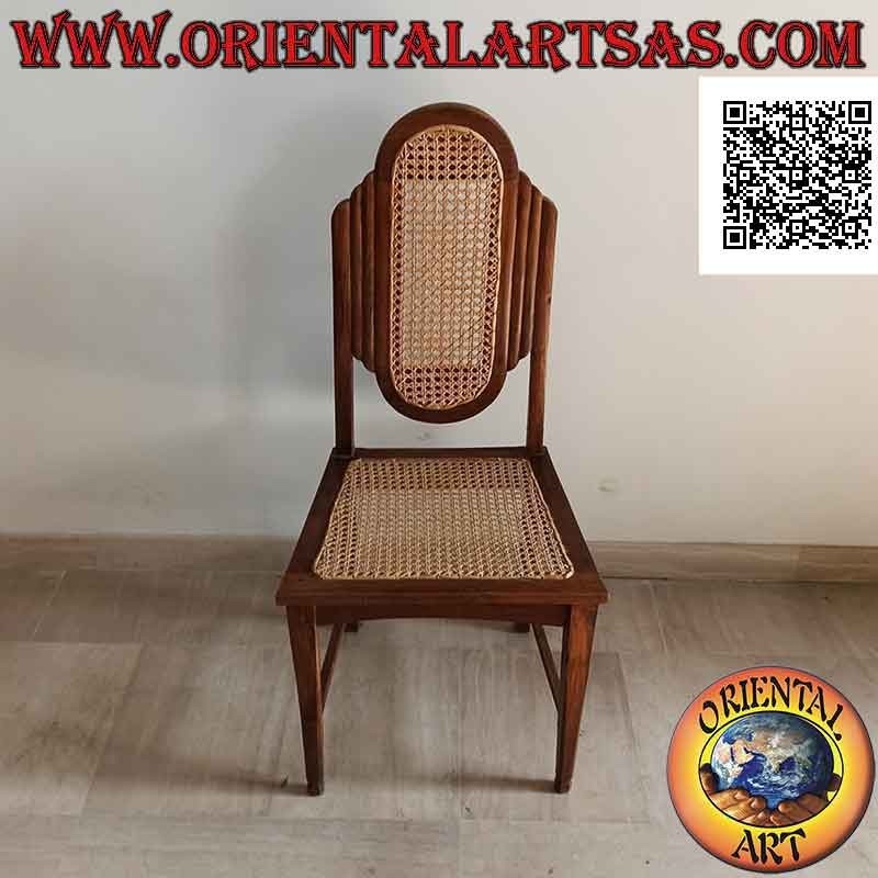 Colonial style chair with oval back in teak wood and Vienna straw
