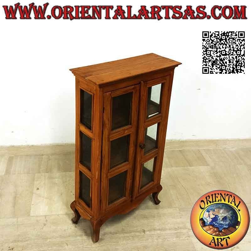 Vitrina rectangular con puerta doble y tres baldas con patas curvas en madera de teca