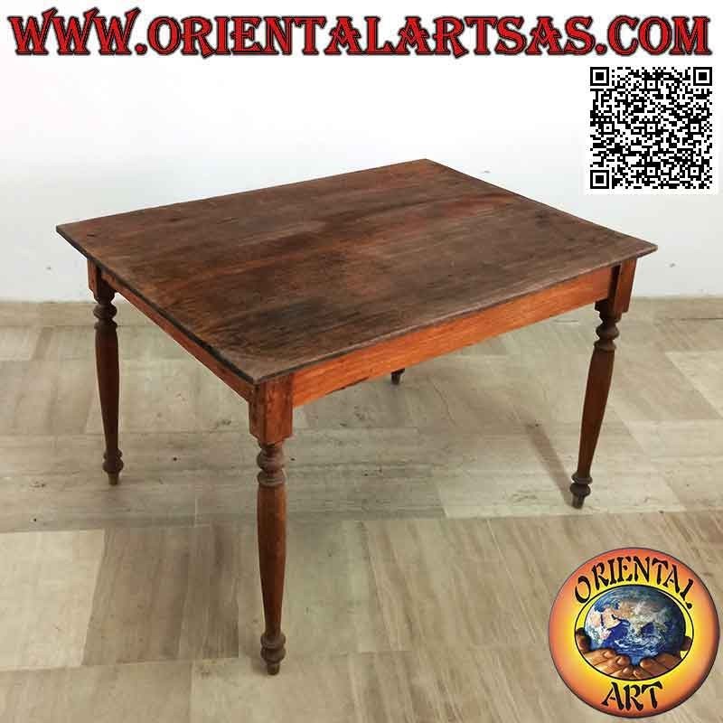 Tavolo antico rettangolare in stile etnico con piano di due tavole uniche in legno di teak