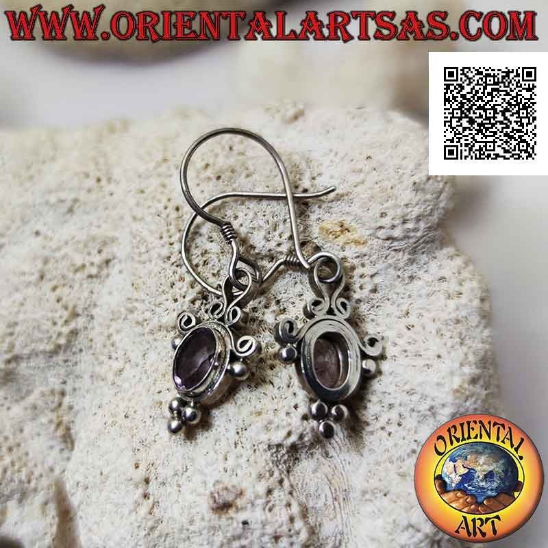 Boucles d'oreilles à levier en argent avec améthyste ovale facettée entourée de lignes courbes et de boules