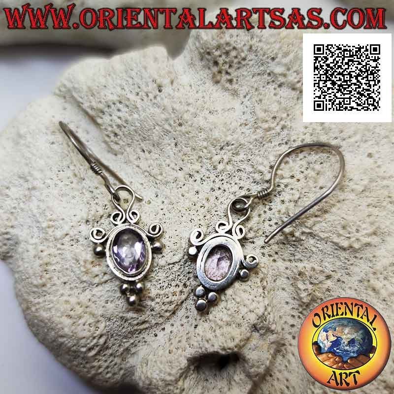Boucles d'oreilles à levier en argent avec améthyste ovale facettée entourée de lignes courbes et de boules