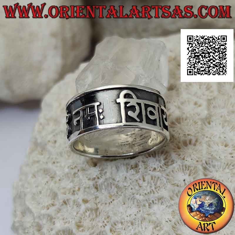 Bague en argent avec Mantra Oṃ Maṇi Padme Hūṃ et symbole final Om en bas-relief