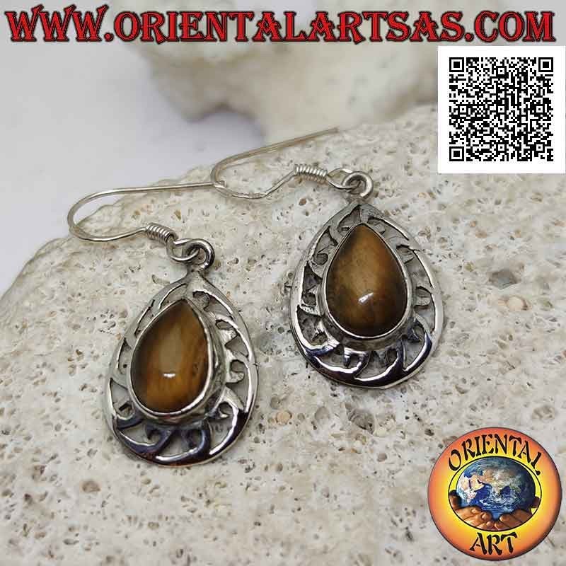 Orecchini in argento a monachella con occhio di tigra a goccia contornato da decorazione liscia traforata