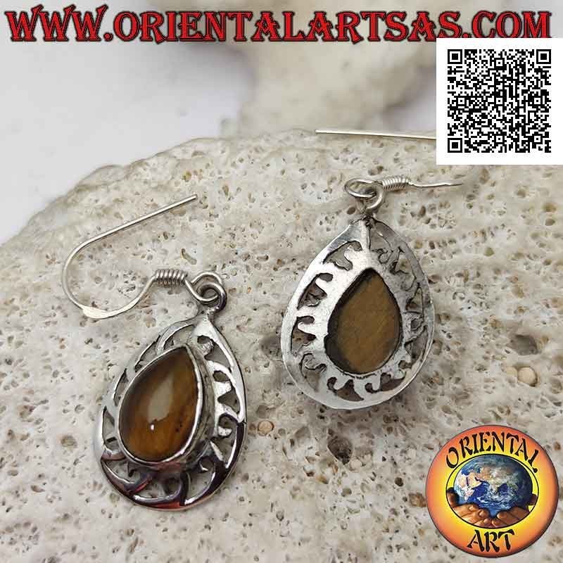 Orecchini in argento a monachella con occhio di tigra a goccia contornato da decorazione liscia traforata