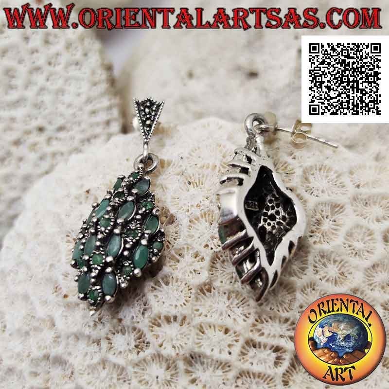 Pendientes de plata con rombo de esmeraldas lanzadera natural engastado alternando con marcasita