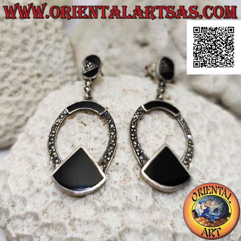 Boucles d'oreilles en argent, ligne ovale parsemée de marcassite avec tranche d'onyx en dessous