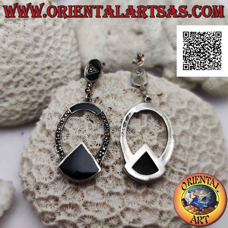 Boucles d'oreilles en argent, ligne ovale parsemée de marcassite avec tranche d'onyx en dessous