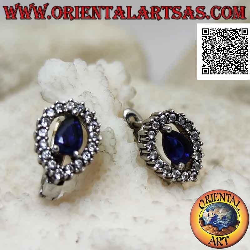 Boucles d'oreilles en argent avec saphir synthétique en forme de larme entouré d'une goutte inversée de zircons blancs