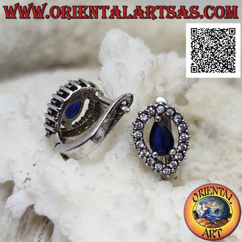 Boucles d'oreilles en argent avec saphir synthétique en forme de larme entouré d'une goutte inversée de zircons blancs