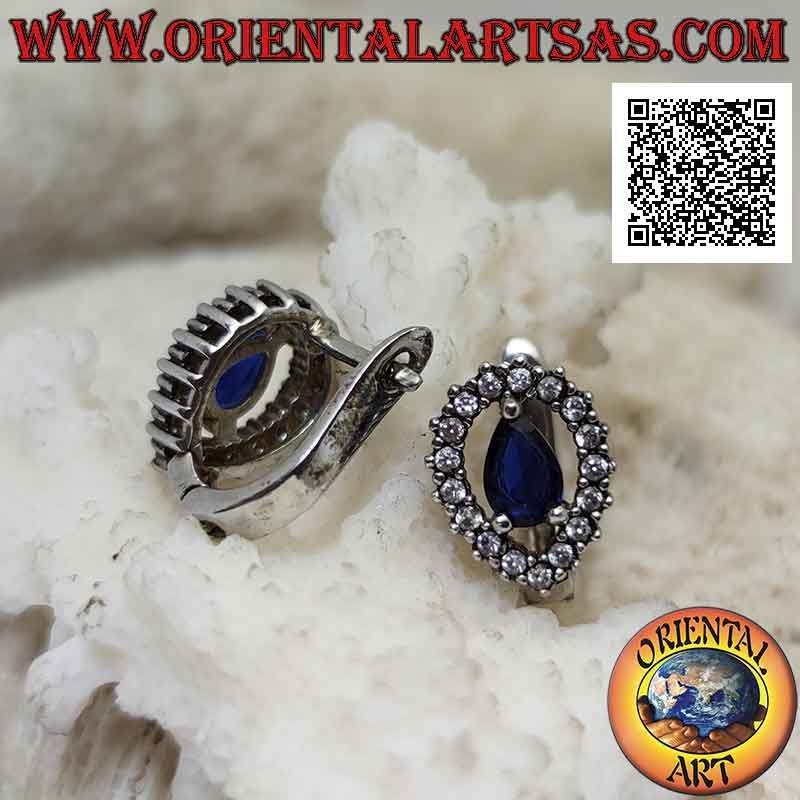 Pendientes de plata con zafiro sintético en forma de lágrima rodeado de una gota invertida de circonitas blancas