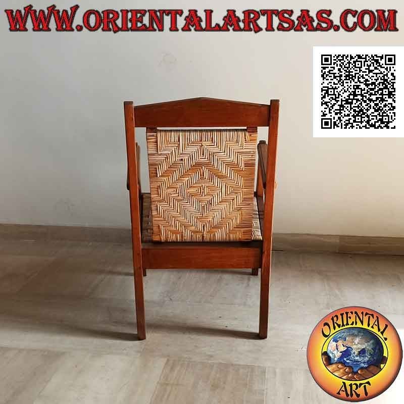 Poltrona bassa da salotto in legno di teak con seduta e schienale in paglia di vienna (tripla fascetta)