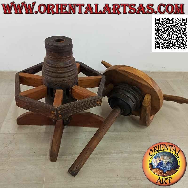 Swivel stool with backrest made with ancient pieces of a solid wood wagon