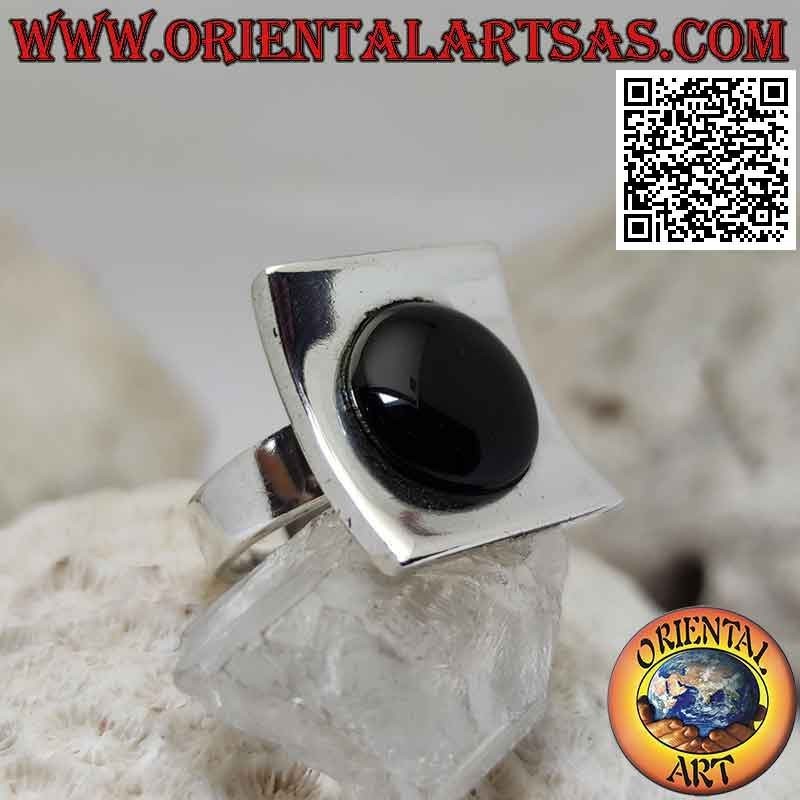 Konkaver quadratischer glatter Silberring mit zentralem rundem Cabochon-Onyx