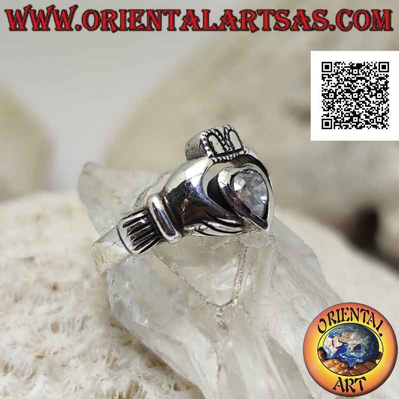 Irischer Claddagh Silberring (Liebe, Loyalität und Freundschaft), abgerundet mit einem weißen Zirkonherz