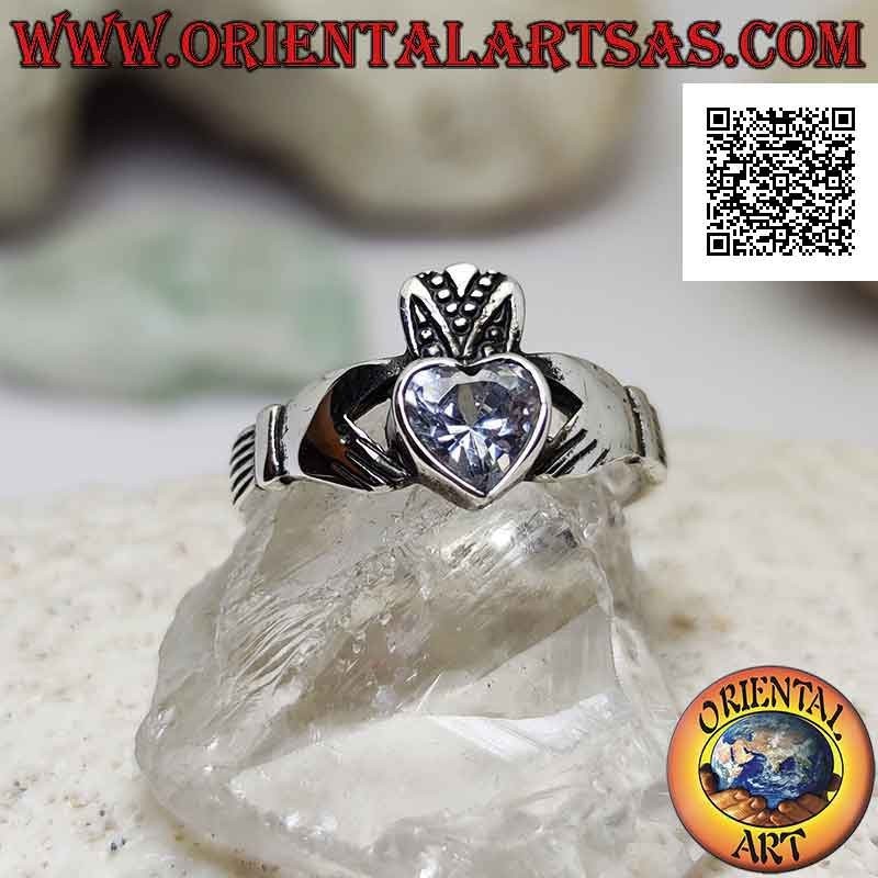 Klassischer irischer Claddagh (Liebe Loyalität und Freundschaft) Silberring mit weißem Zirkonherz