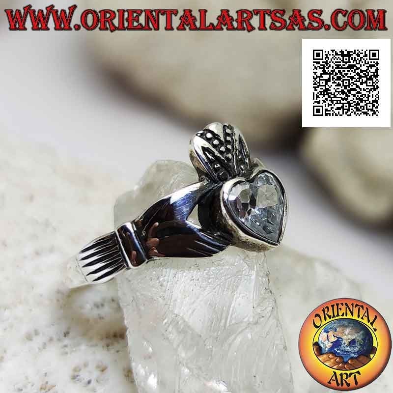 Anello in argento Claddagh Irlandese (Amore lealtà ed amicizia) classico con cuore di zircone bianco