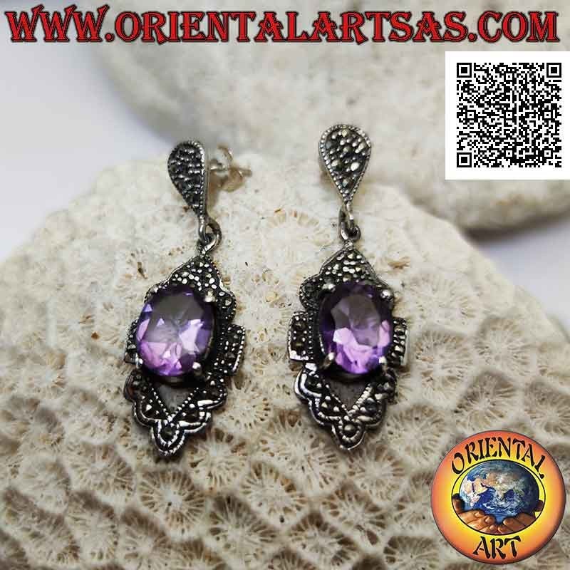 Orecchini in argento con ametista naturale sfaccettata incastonata sporgente su montatura tempestata di marcassite