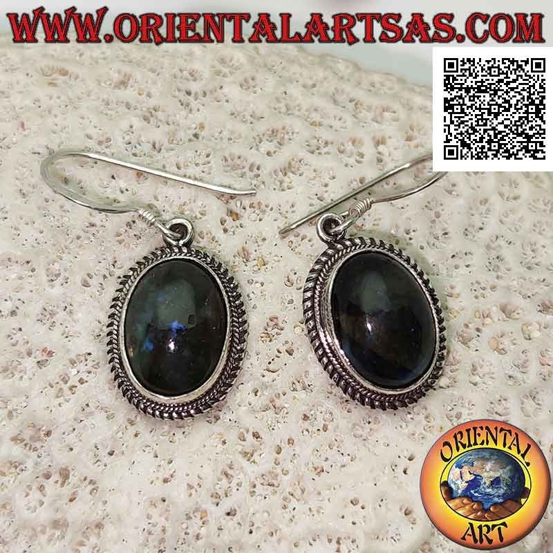 Pendientes de plata con labradorita ovalada cabujón rodeada de tejido
