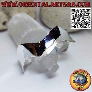 Armreif in 925 ‰ Silber, breit und glatt, 14 mm wellig (22 mm)