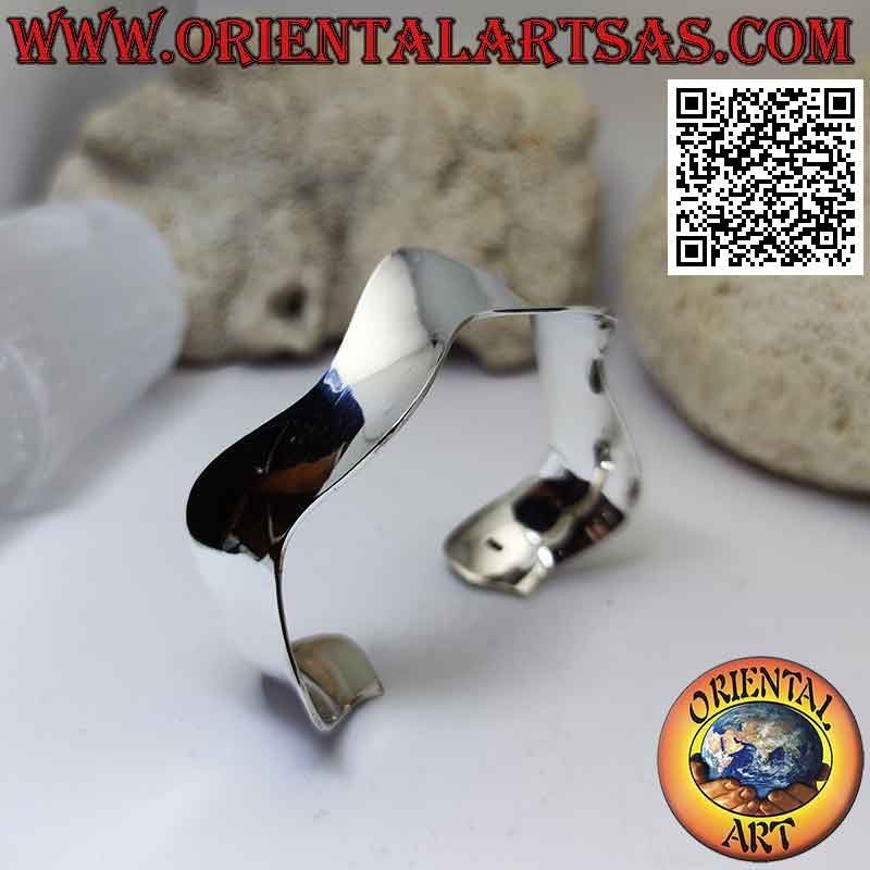 Armreif in 925 ‰ Silber, breit und glatt, 14 mm wellig (22 mm)