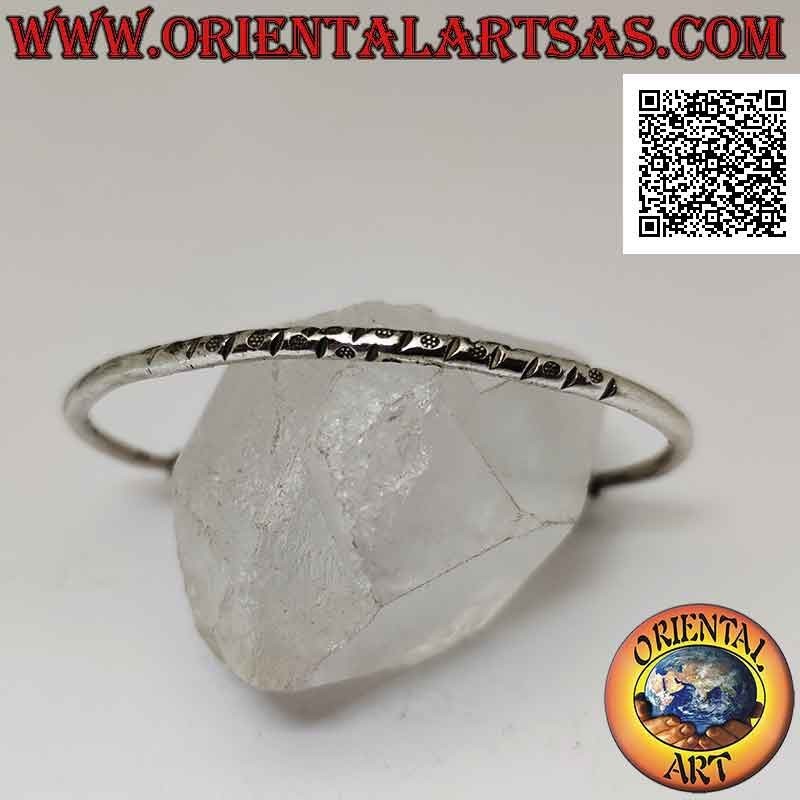 Bracelet rigide rond en argent 925 ‰ avec gravures centrales et trio de donuts mobiles sur les bornes