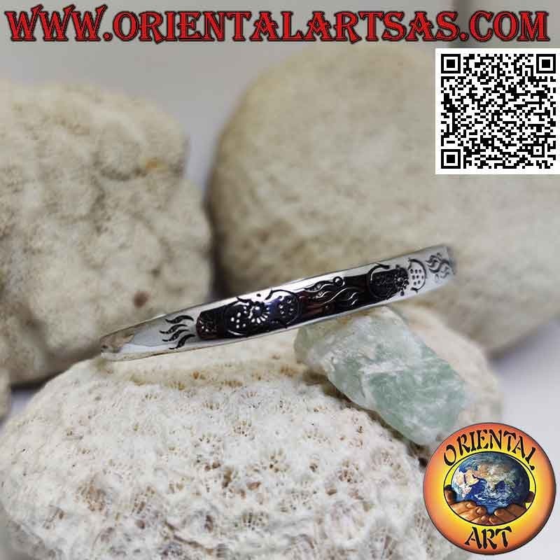 Bracciale rigido in argento 925‰ incisioni astrali e pallina terminale