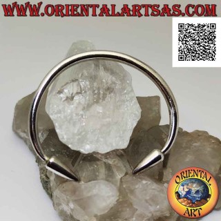 Bracelet rigide tubulaire lisse en argent 925 ‰ avec pointes de lance aux extrémités