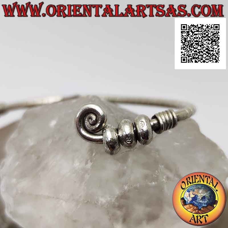 Bracciale rigido in argento 925‰ tubolare rigato con spirali sui terminali e ciambelle mobili