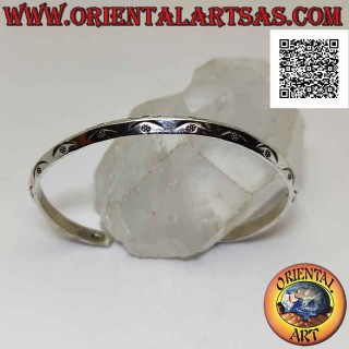 Bracelet rigide triangulaire en argent 925 ‰ avec bateaux et fleurs gravés