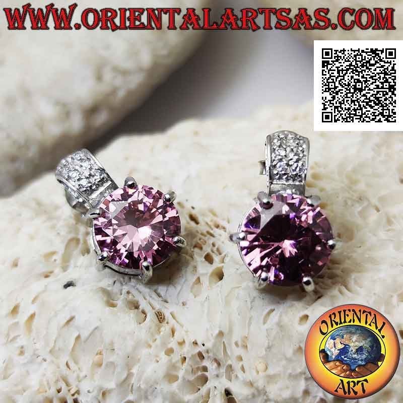 Silberne Lobe-Ohrringe mit rundem, facettiertem französischem Zirkon und einem Ring aus Zirkon oben