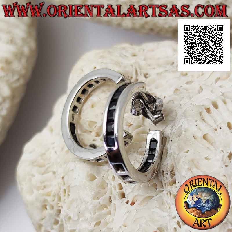 Pendientes de plata de círculo cuadrado simple con hilera de circonitas negras de 18 mm