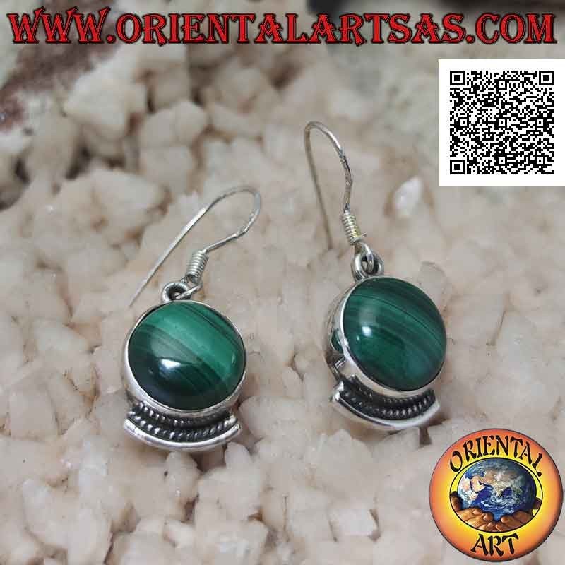 Boucles d'oreilles en argent avec malachite ronde naturelle et nœud décoratif en dessous
