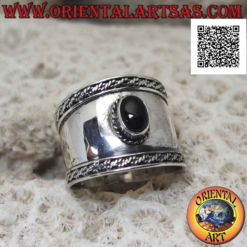 Bague large bande en argent avec onyx ovale et entrelacs sur les côtés, Bali (24)