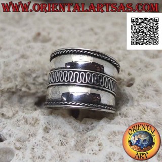 Wide band silver ring with central wavy line and side weaves, Bali